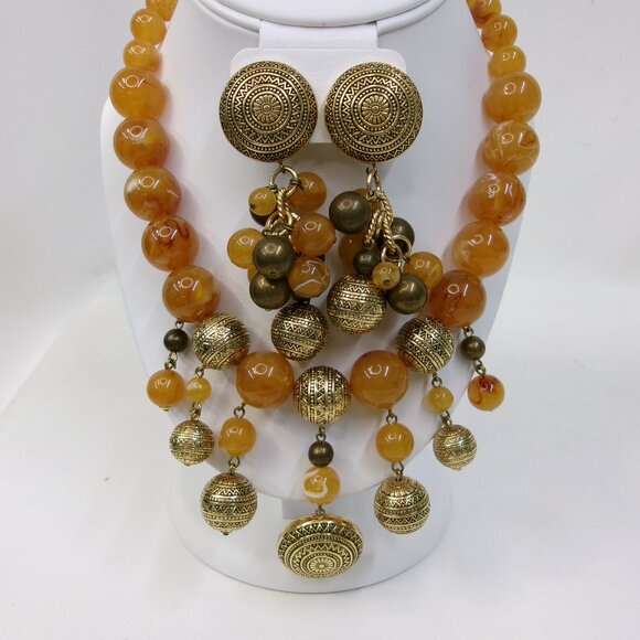Vintage Faux Amber & Gold Beaded Necklace & Dangle Clip Earrings Set - Picture 1 of 3
